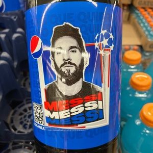 Meet your Posher, Nicholas